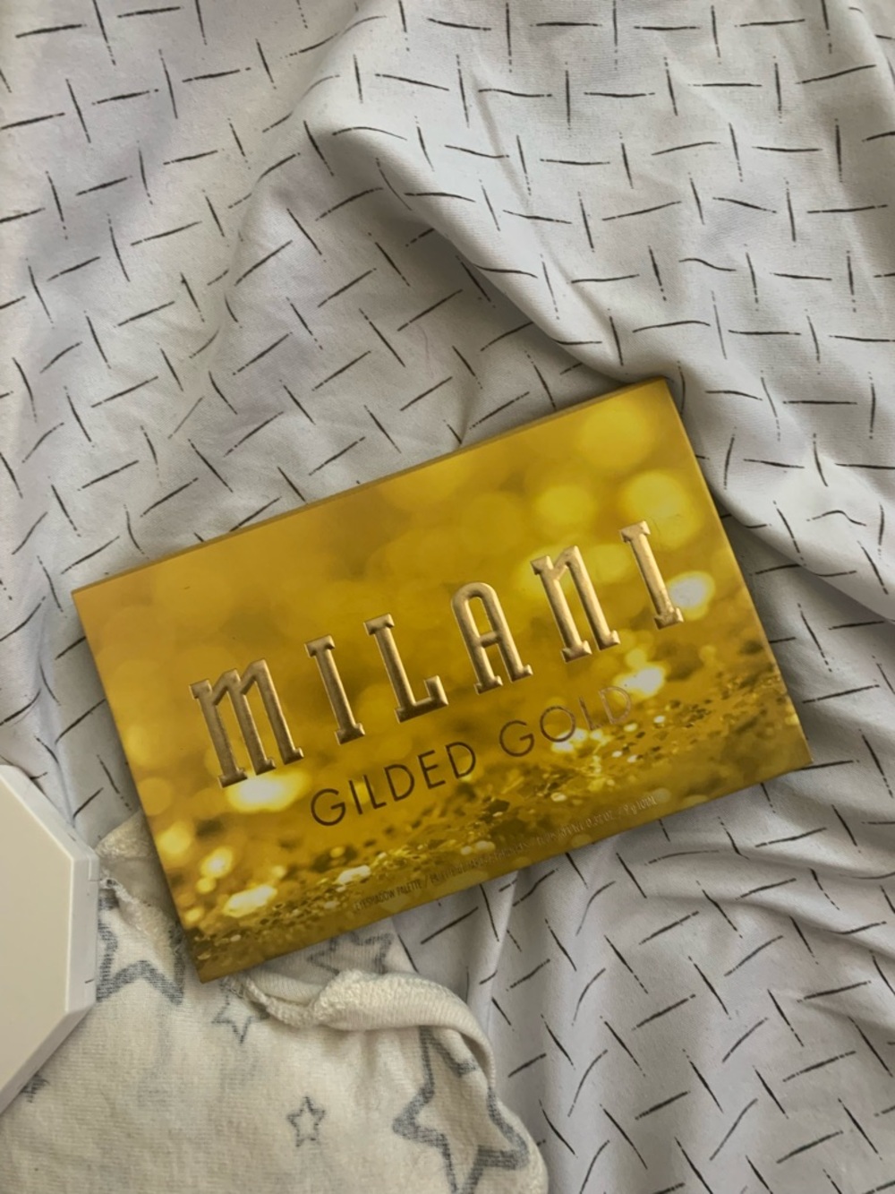 Milani Gilded Gold Eyeshadow Palette - Shimmery Gold